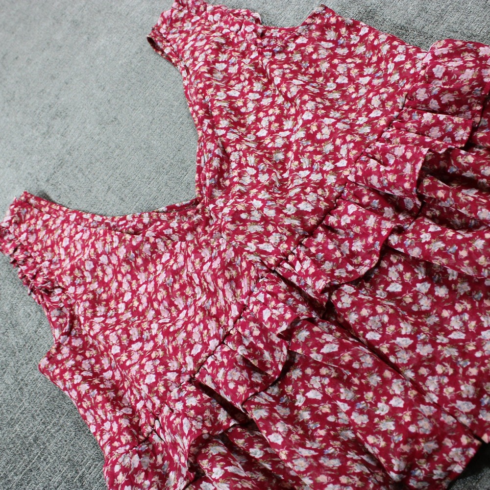 American Eagle Red Floral V-Neck Ruffle Peplum Sleeveless Blouse Large